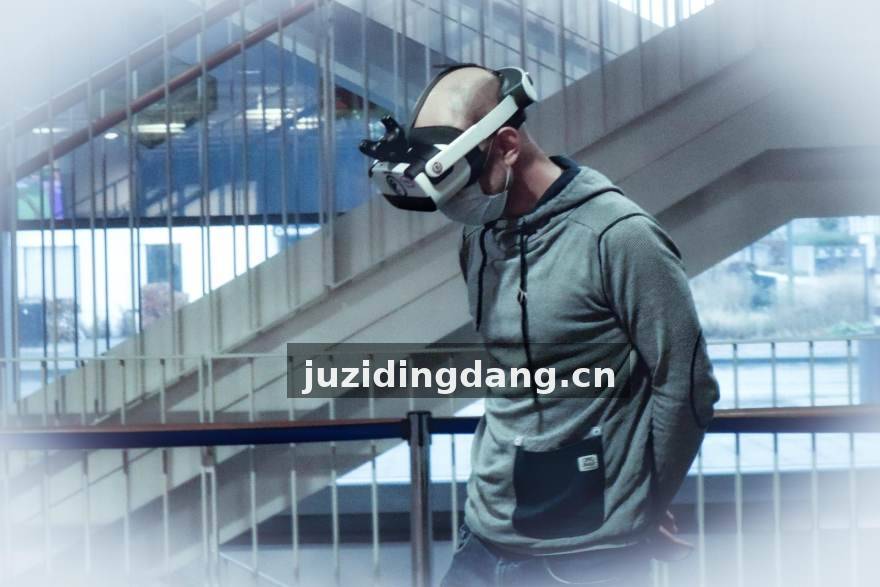 完美真人 完美真人数据中心指标拆解：在线人数背后的客户端分布观察